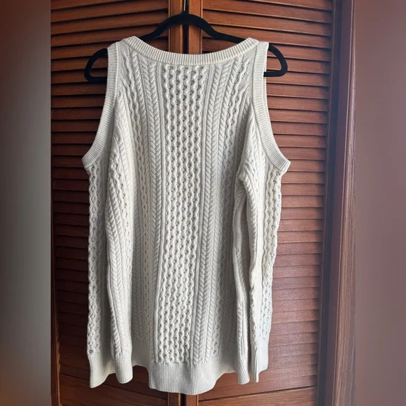 Michael Kors Wool-Blend Peekaboo Sweater - Picture 4 of 4